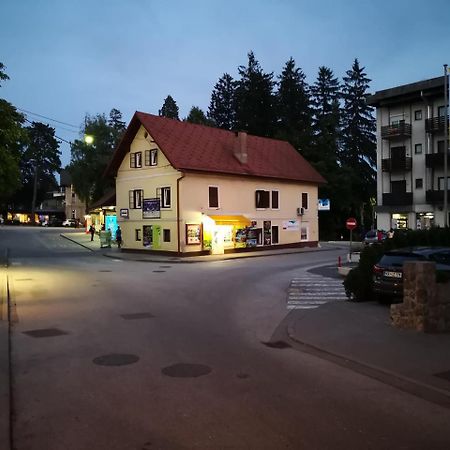 Albergue Bus Station Beds Bled Exterior foto